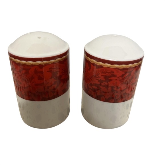 Hallmark Other - Hallmark‎ Home Collection by Sakura Holiday Abundance Salt & Pepper Set